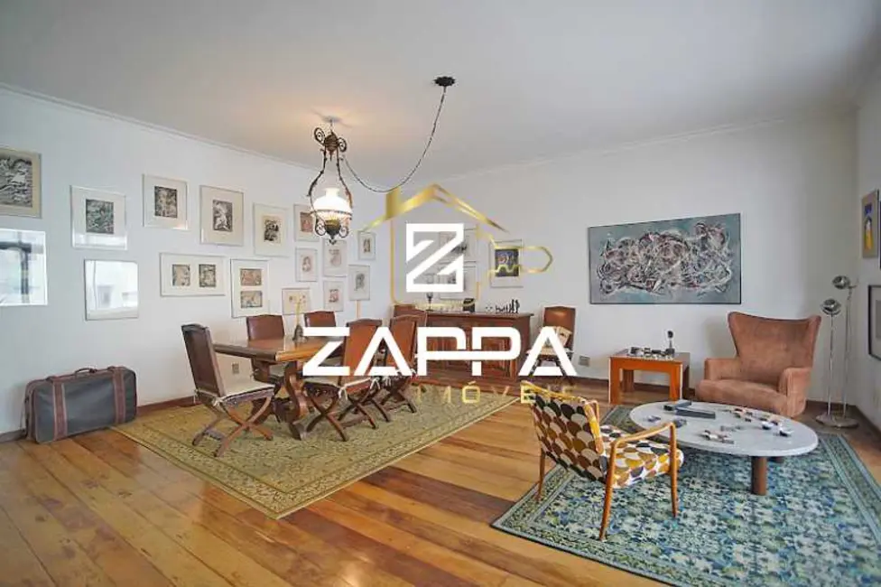 Apartamento com 4 quartos à venda, 241m2 em Rio De Janeiro - RJ - imagem 3 Foto 3 de Apartamento com 4 quartos à venda, 241m2 em Rio De Janeiro - RJ