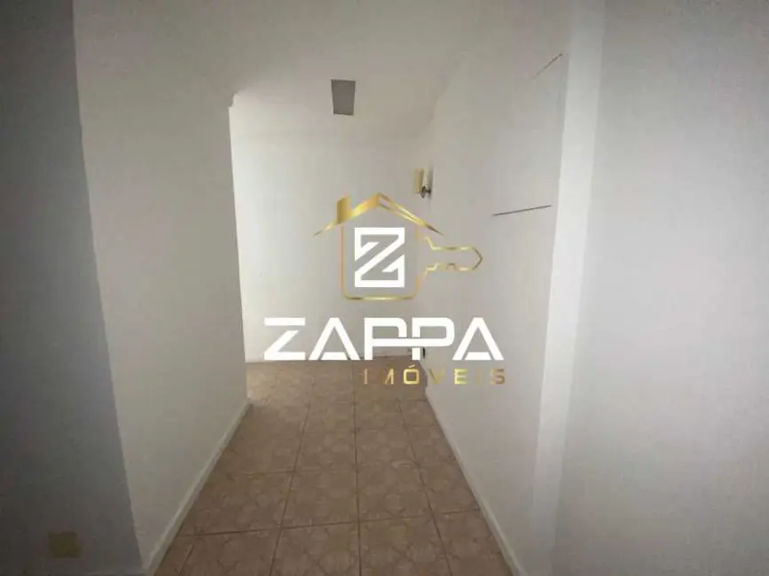 Sala Comercial à venda e para alugar, 150m2 em Rio De Janeiro - RJ - imagem 4 Foto 4 de Sala Comercial à venda e para alugar, 150m2 em Rio De Janeiro - RJ