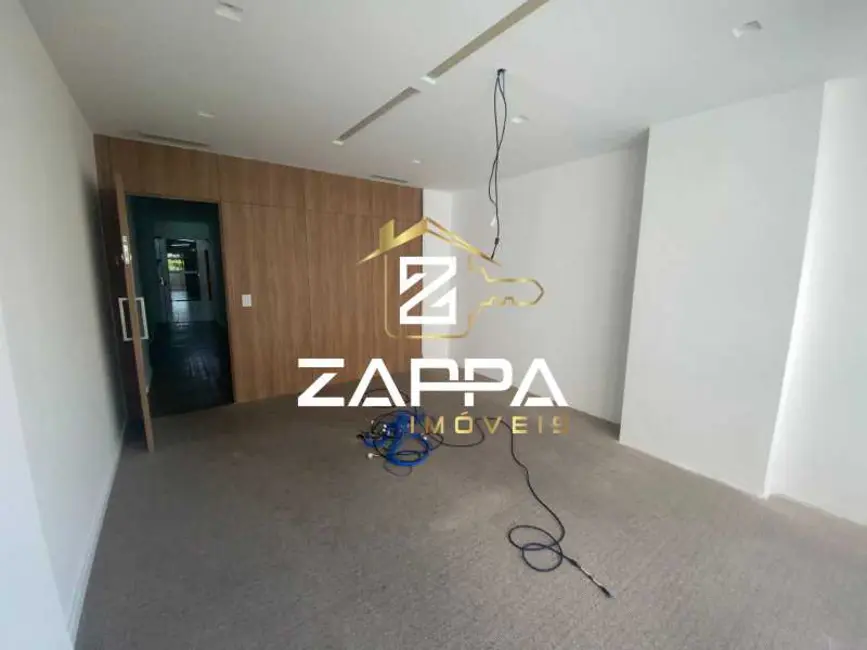 Foto 1 de Sala Comercial para alugar, 150m2 em Rio De Janeiro - RJ