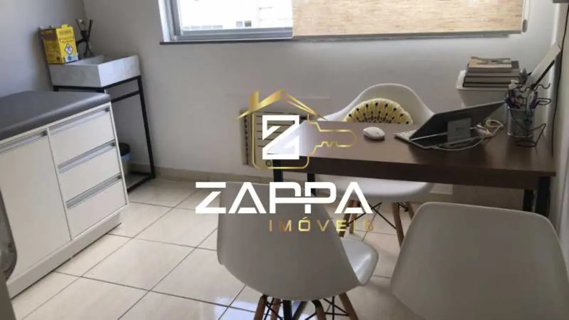 Sala Comercial à venda e para alugar, 32m2 em Rio De Janeiro - RJ - imagem 5 Foto 5 de Sala Comercial à venda e para alugar, 32m2 em Rio De Janeiro - RJ