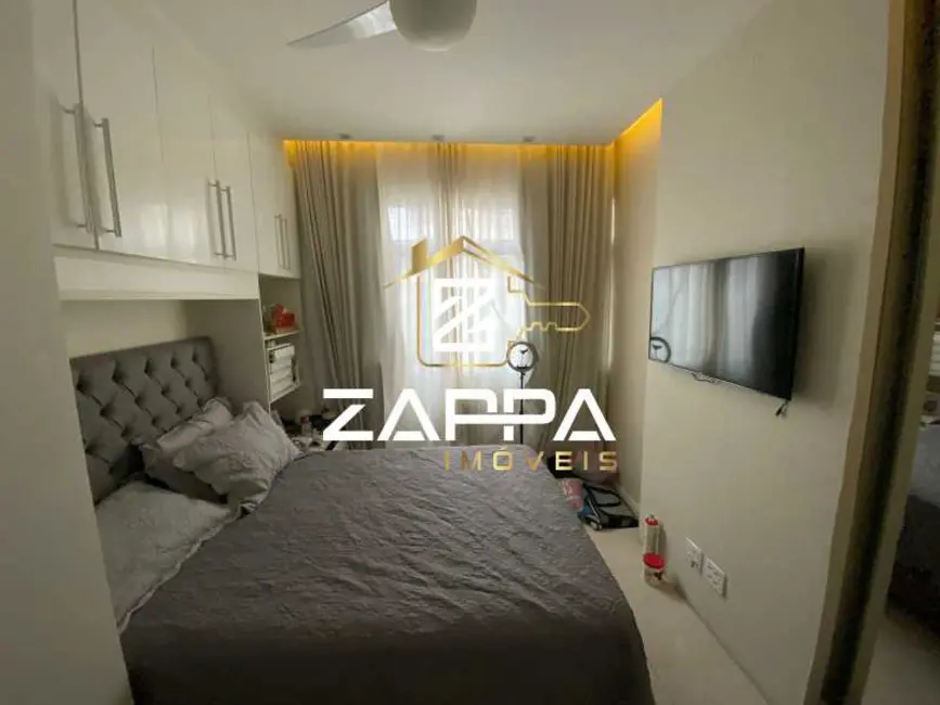 Foto 4 de Apartamento com 2 quartos à venda, 70m2 em Rio De Janeiro - RJ