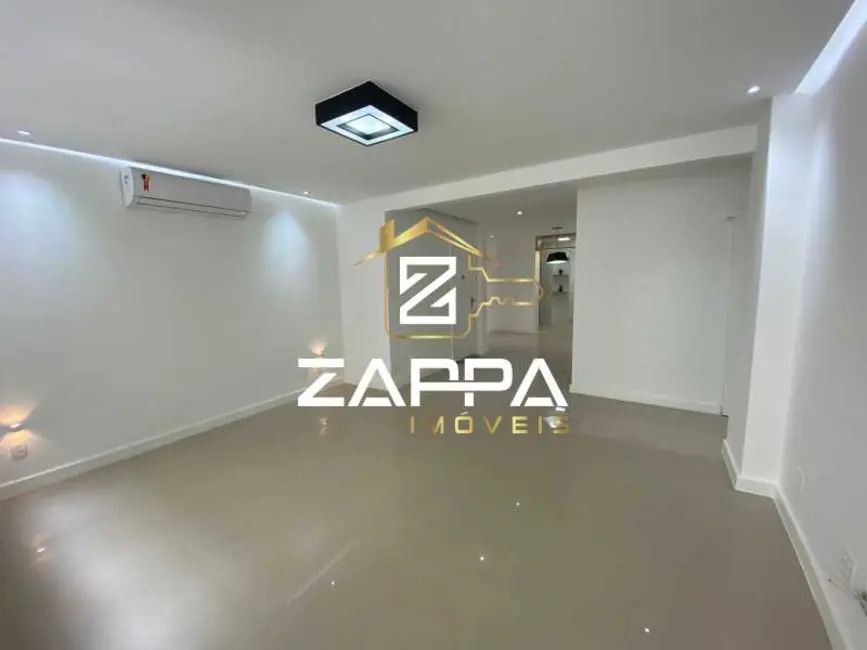 Foto 1 de Apartamento com 2 quartos à venda, 120m2 em Rio De Janeiro - RJ