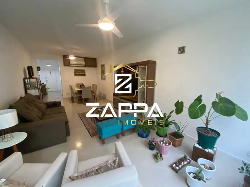 Apartamento com 3 quartos à venda, 133m2 em Rio De Janeiro - RJ - imagem 5 Foto 5 de Apartamento com 3 quartos à venda, 133m2 em Rio De Janeiro - RJ