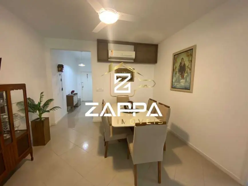 Apartamento com 3 quartos à venda, 133m2 em Rio De Janeiro - RJ - imagem 3 Foto 3 de Apartamento com 3 quartos à venda, 133m2 em Rio De Janeiro - RJ