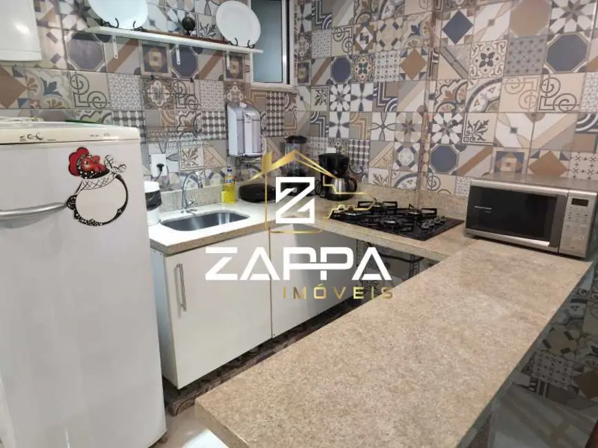 Kitnet com 1 quarto à venda, 24m2 em Rio De Janeiro - RJ - imagem 5 Foto 5 de Kitnet com 1 quarto à venda, 24m2 em Rio De Janeiro - RJ