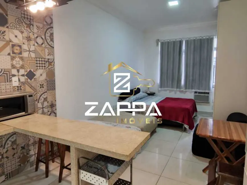 Kitnet com 1 quarto à venda, 24m2 em Rio De Janeiro - RJ - imagem 8 Foto 8 de Kitnet com 1 quarto à venda, 24m2 em Rio De Janeiro - RJ