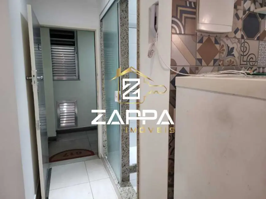 Kitnet com 1 quarto à venda, 24m2 em Rio De Janeiro - RJ - imagem 6 Foto 6 de Kitnet com 1 quarto à venda, 24m2 em Rio De Janeiro - RJ