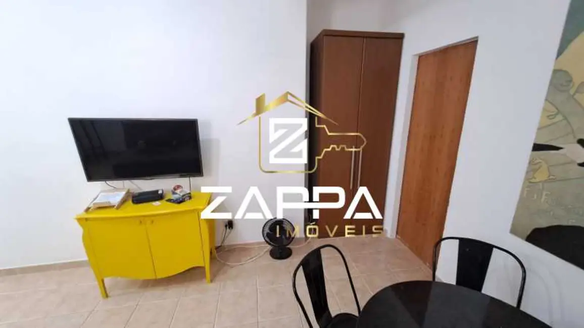 Kitnet com 1 quarto à venda, 37m2 em Rio De Janeiro - RJ - imagem 3 Foto 3 de Kitnet com 1 quarto à venda, 37m2 em Rio De Janeiro - RJ