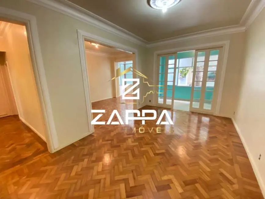 Apartamento com 3 quartos à venda, 121m2 em Rio De Janeiro - RJ - imagem 2 Foto 2 de Apartamento com 3 quartos à venda, 121m2 em Rio De Janeiro - RJ
