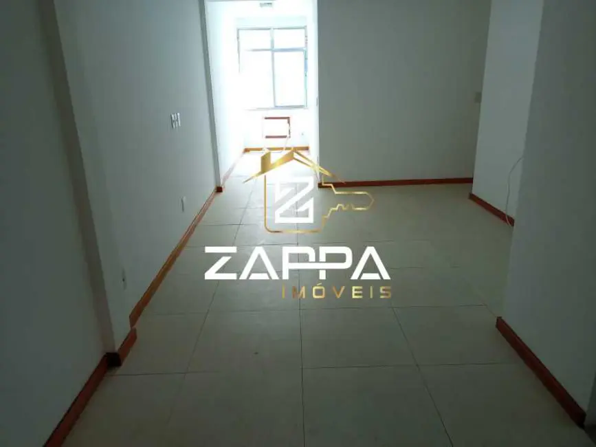 Foto 2 de Apartamento com 2 quartos à venda, 90m2 em Rio De Janeiro - RJ