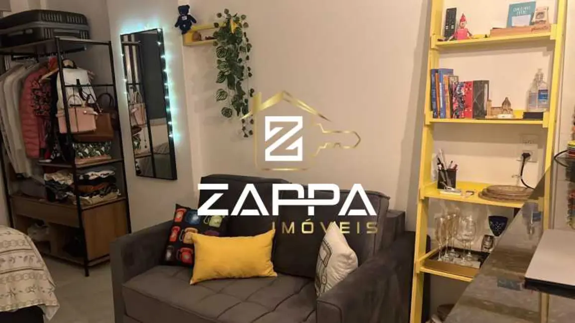 Foto 3 de Apartamento com 1 quarto à venda, 30m2 em Rio De Janeiro - RJ