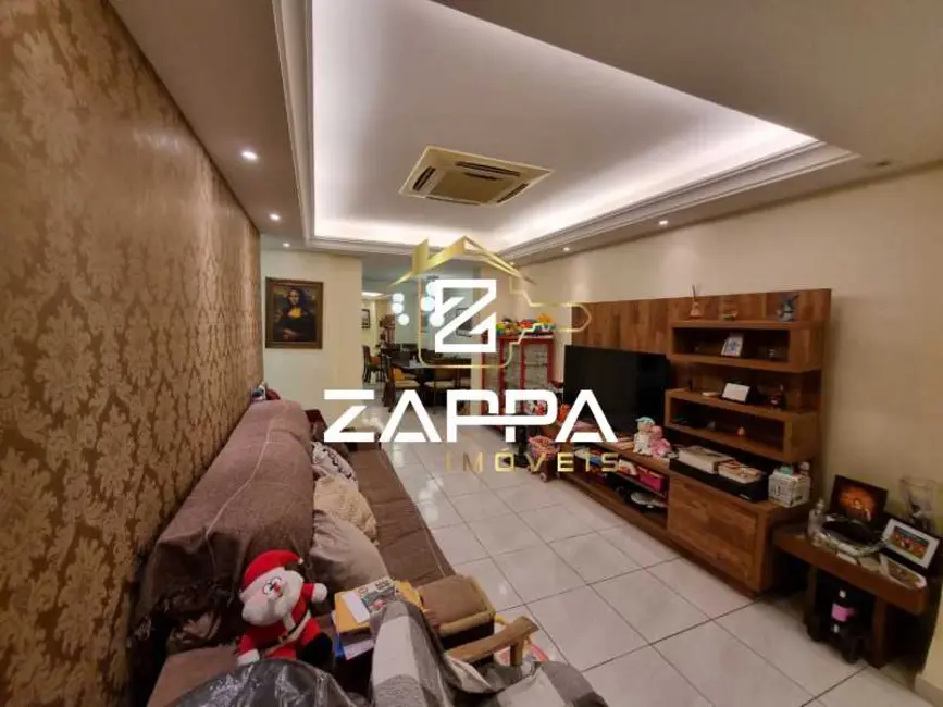 Apartamento com 3 quartos à venda, 107m2 em Rio De Janeiro - RJ - imagem 3 Foto 3 de Apartamento com 3 quartos à venda, 107m2 em Rio De Janeiro - RJ