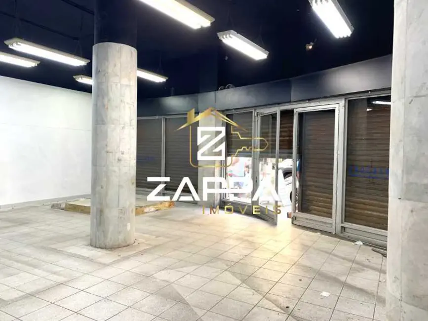 Loja para alugar, 118m2 em Rio De Janeiro - RJ - imagem 2 Foto 2 de Loja para alugar, 118m2 em Rio De Janeiro - RJ