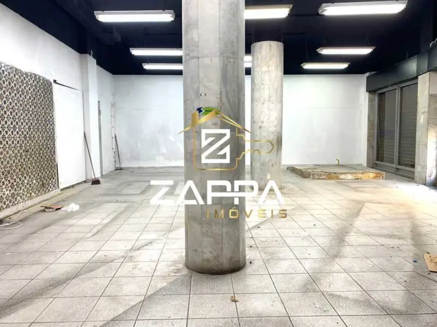 Loja para alugar, 118m2 em Rio De Janeiro - RJ - imagem 9 Foto 9 de Loja para alugar, 118m2 em Rio De Janeiro - RJ