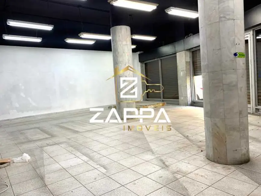 Loja para alugar, 118m2 em Rio De Janeiro - RJ - imagem 4 Foto 4 de Loja para alugar, 118m2 em Rio De Janeiro - RJ