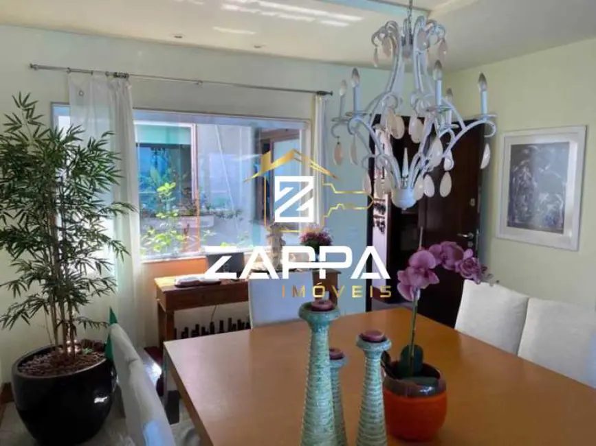 Foto 4 de Cobertura com 3 quartos à venda, 220m2 em Rio De Janeiro - RJ