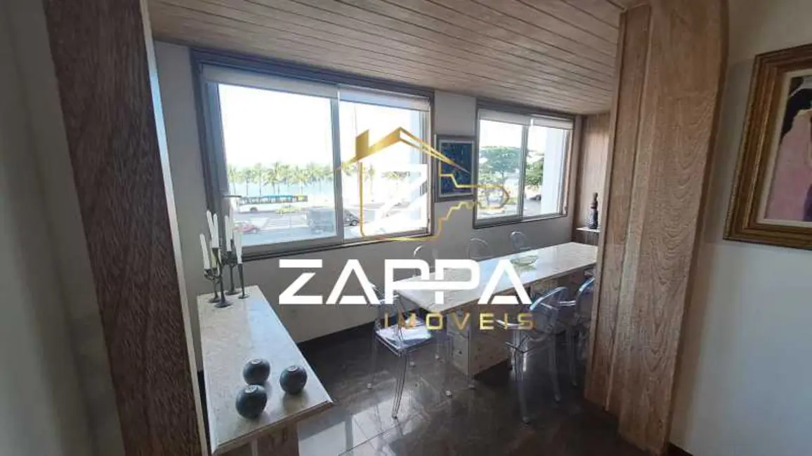 Apartamento com 3 quartos à venda, 250m2 em Rio De Janeiro - RJ - imagem 7 Foto 7 de Apartamento com 3 quartos à venda, 250m2 em Rio De Janeiro - RJ