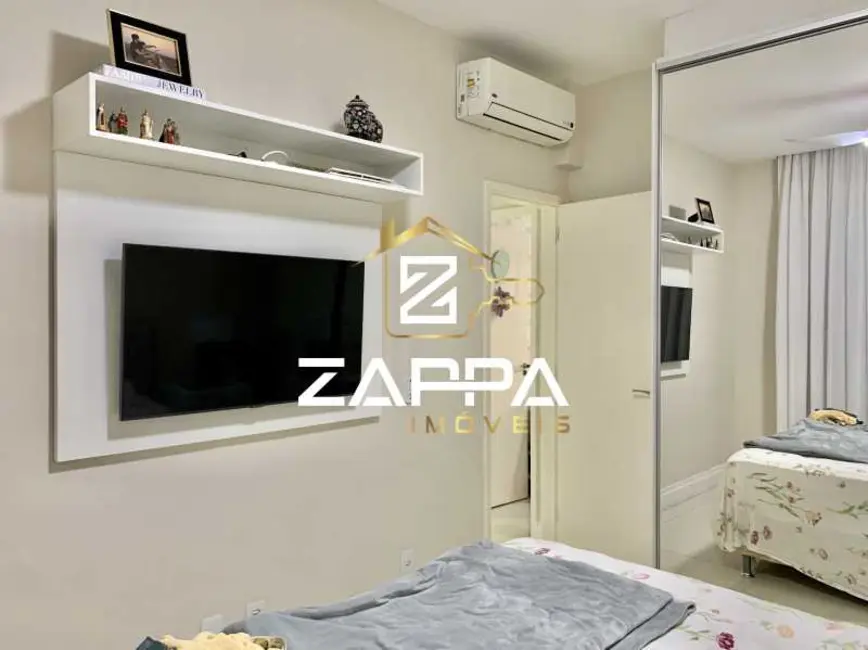 Foto 7 de Apartamento com 2 quartos à venda, 80m2 em Rio De Janeiro - RJ