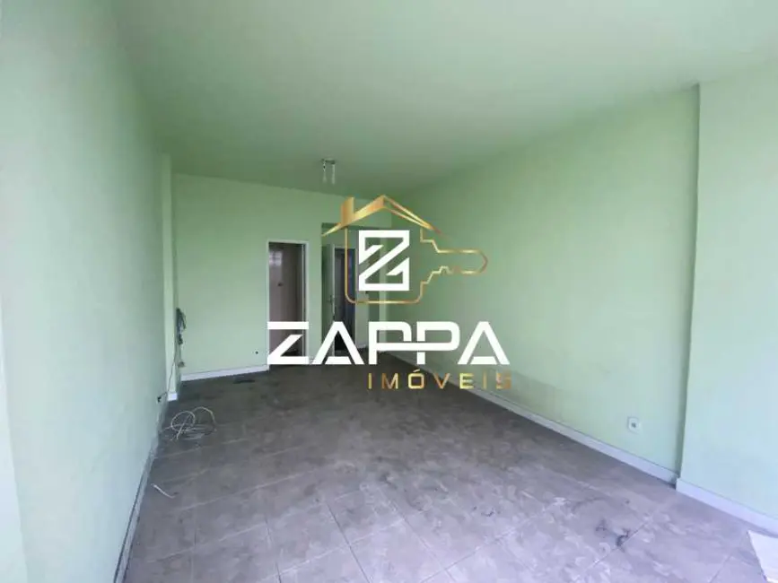 Sala Comercial para alugar, 35m2 em Rio De Janeiro - RJ - imagem 2 Foto 2 de Sala Comercial para alugar, 35m2 em Rio De Janeiro - RJ