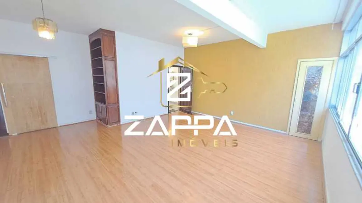 Apartamento com 3 quartos para alugar, 123m2 em Rio De Janeiro - RJ - imagem 4 Foto 4 de Apartamento com 3 quartos para alugar, 123m2 em Rio De Janeiro - RJ