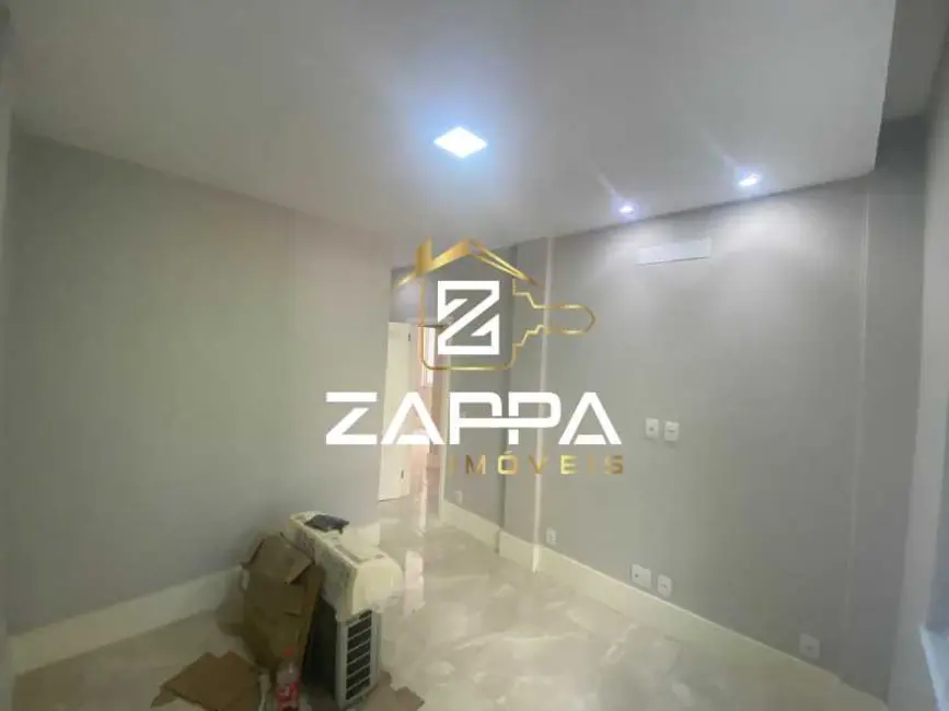 Apartamento com 2 quartos à venda, 78m2 em Rio De Janeiro - RJ - imagem 9 Foto 9 de Apartamento com 2 quartos à venda, 78m2 em Rio De Janeiro - RJ