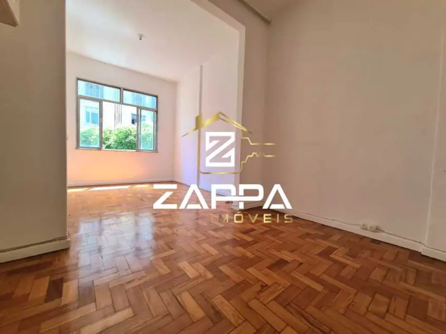 Foto 2 de Apartamento com 1 quarto à venda, 30m2 em Rio De Janeiro - RJ