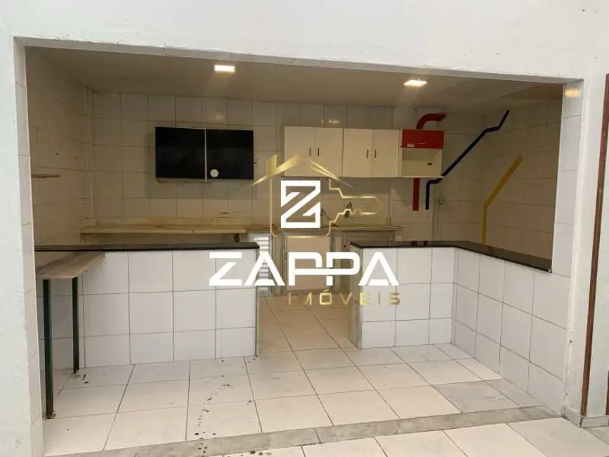 Prédio Inteiro com 12 quartos para alugar, 352m2 em Rio De Janeiro - RJ - imagem 6 Foto 6 de Prédio Inteiro com 12 quartos para alugar, 352m2 em Rio De Janeiro - RJ