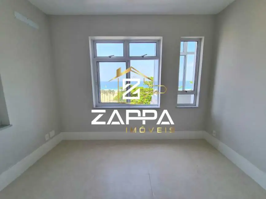 Foto 7 de Apartamento com 2 quartos à venda, 82m2 em Rio De Janeiro - RJ