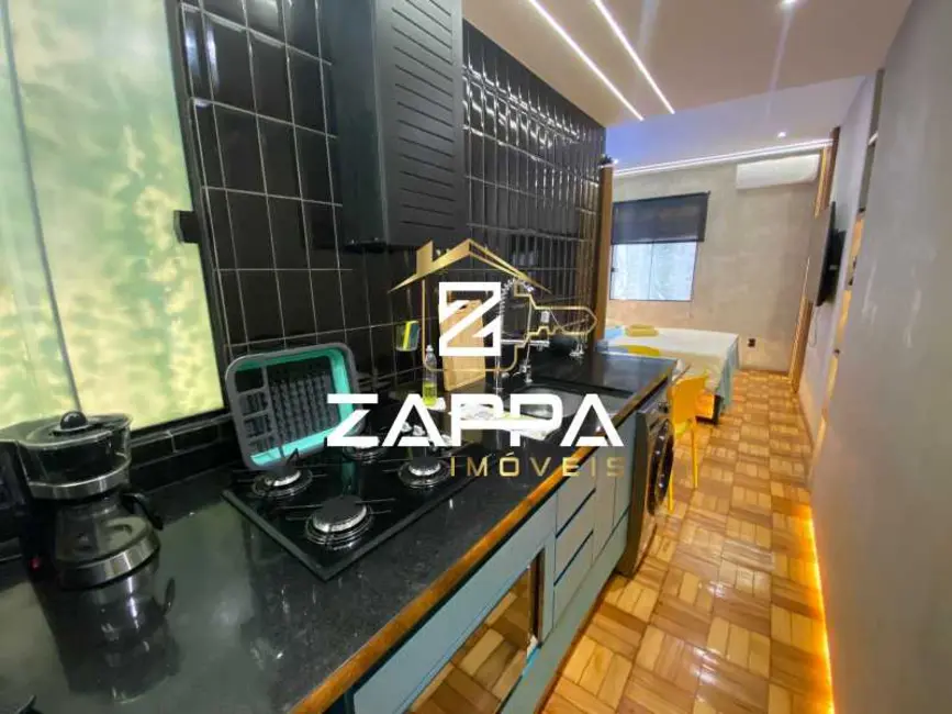 Foto 4 de Kitnet com 1 quarto à venda, 20m2 em Rio De Janeiro - RJ