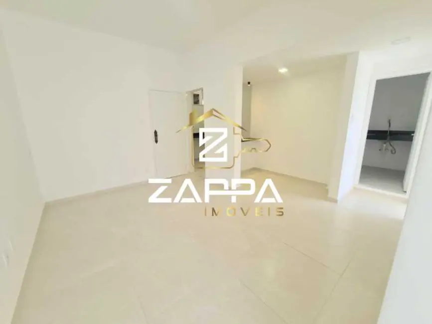 Foto 3 de Apartamento com 2 quartos à venda, 60m2 em Rio De Janeiro - RJ