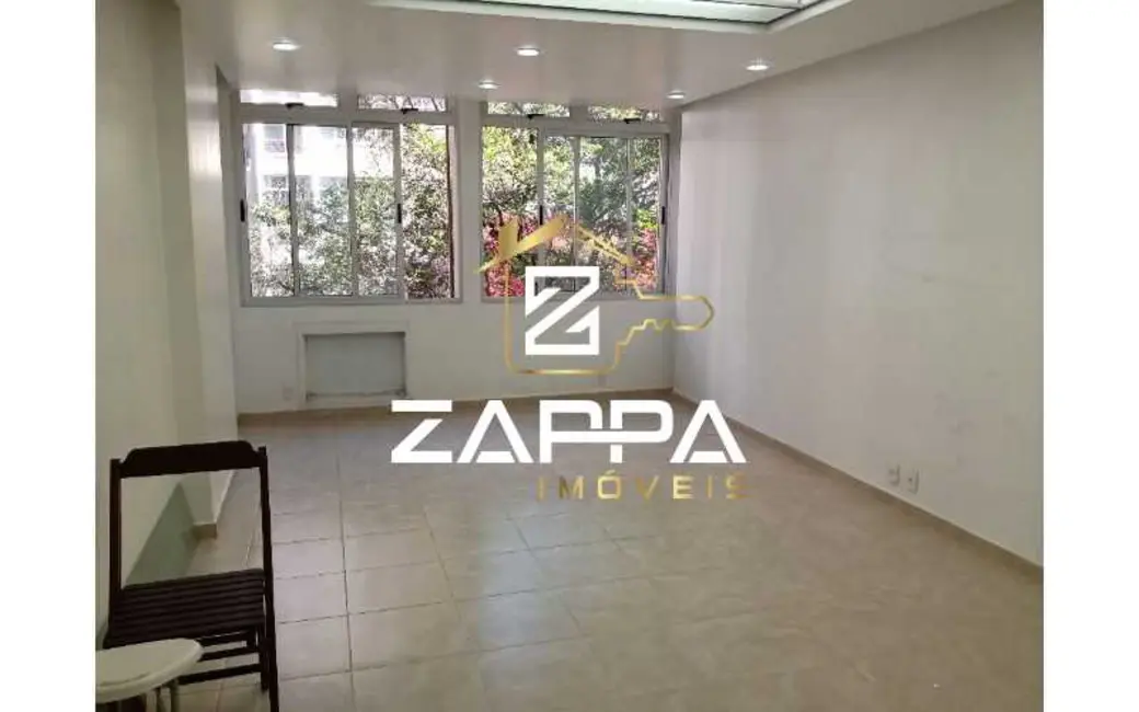 Sala Comercial à venda, 37m2 em Rio De Janeiro - RJ - imagem 3 Foto 3 de Sala Comercial à venda, 37m2 em Rio De Janeiro - RJ