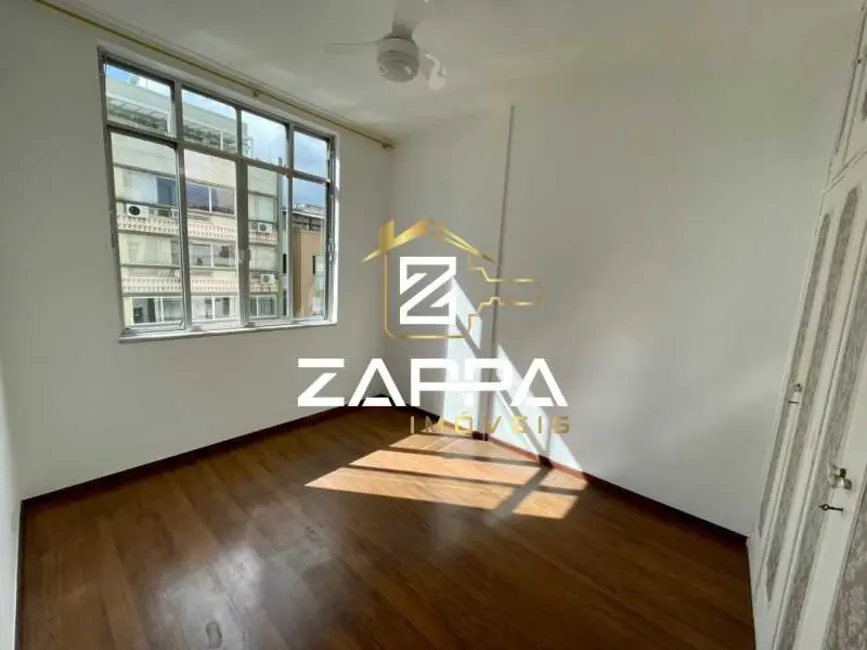 Foto 8 de Apartamento com 2 quartos à venda, 67m2 em Rio De Janeiro - RJ