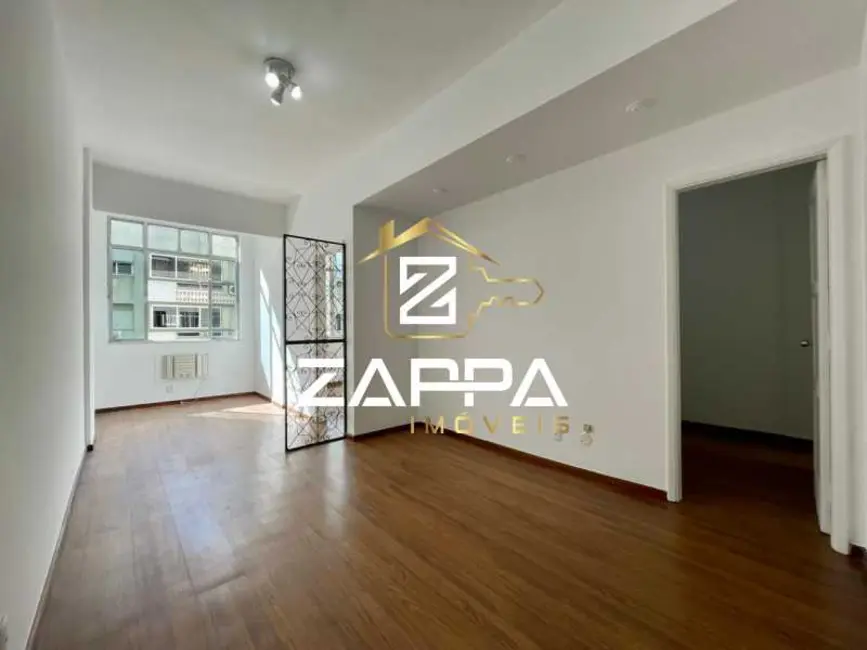 Foto 2 de Apartamento com 2 quartos à venda, 67m2 em Rio De Janeiro - RJ