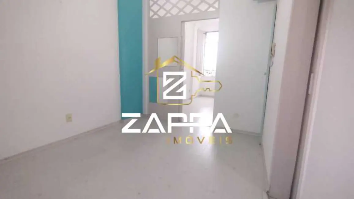 Kitnet com 1 quarto à venda, 28m2 em Rio De Janeiro - RJ - imagem 3 Foto 3 de Kitnet com 1 quarto à venda, 28m2 em Rio De Janeiro - RJ