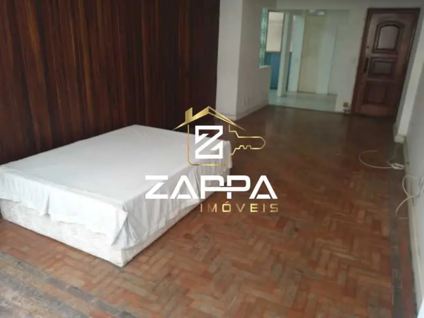 Apartamento com 3 quartos à venda, 140m2 em Rio De Janeiro - RJ - imagem 3 Foto 3 de Apartamento com 3 quartos à venda, 140m2 em Rio De Janeiro - RJ