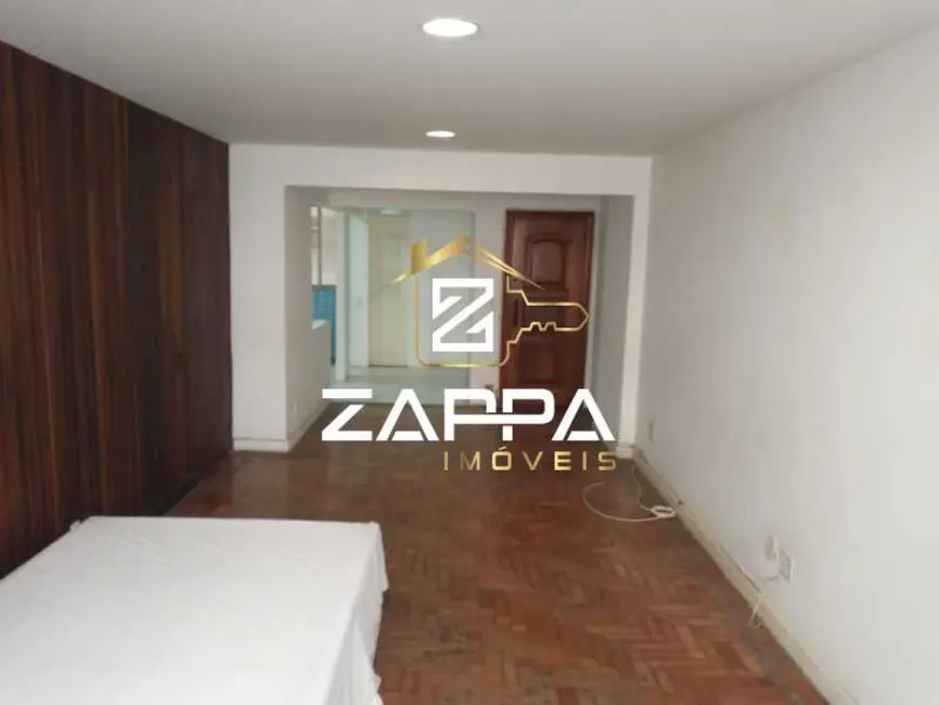 Apartamento com 3 quartos à venda, 140m2 em Rio De Janeiro - RJ - imagem 2 Foto 2 de Apartamento com 3 quartos à venda, 140m2 em Rio De Janeiro - RJ