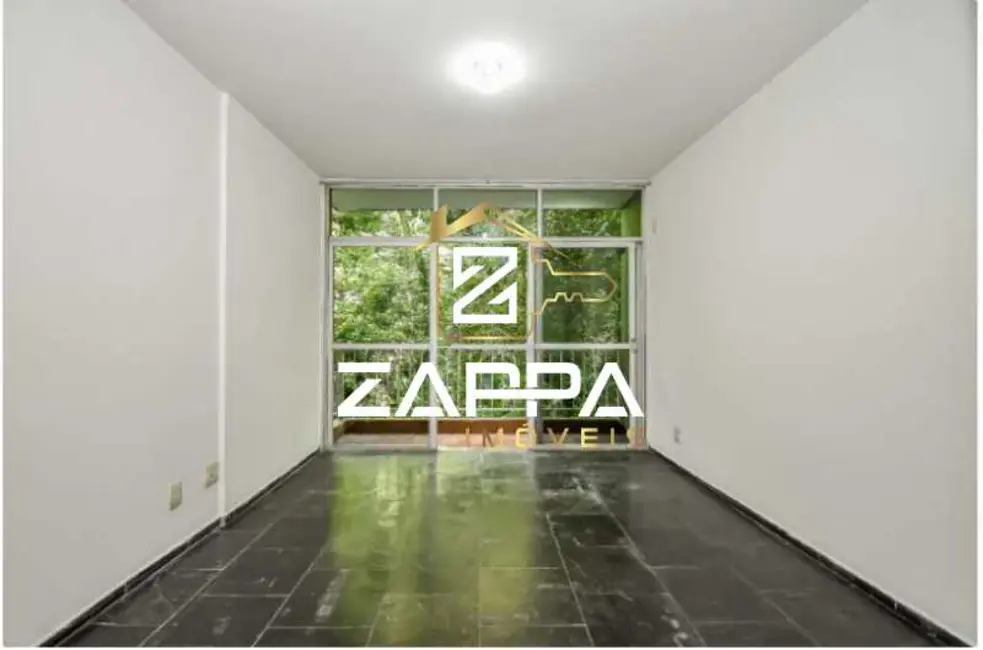 Foto 3 de Apartamento com 2 quartos à venda, 77m2 em Rio De Janeiro - RJ