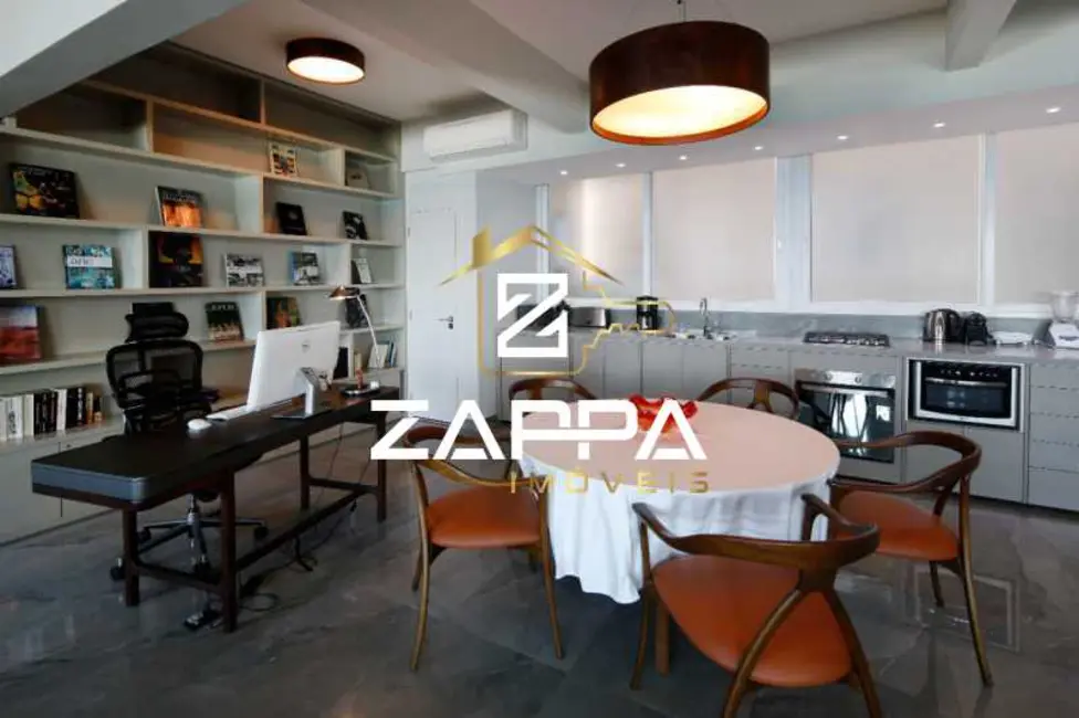 Apartamento com 3 quartos à venda, 225m2 em Rio De Janeiro - RJ - imagem 9 Foto 9 de Apartamento com 3 quartos à venda, 225m2 em Rio De Janeiro - RJ