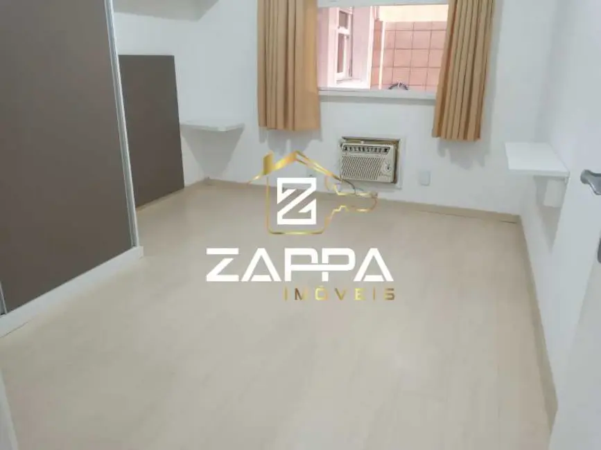 Apartamento com 3 quartos à venda, 120m2 em Rio De Janeiro - RJ - imagem 8 Foto 8 de Apartamento com 3 quartos à venda, 120m2 em Rio De Janeiro - RJ