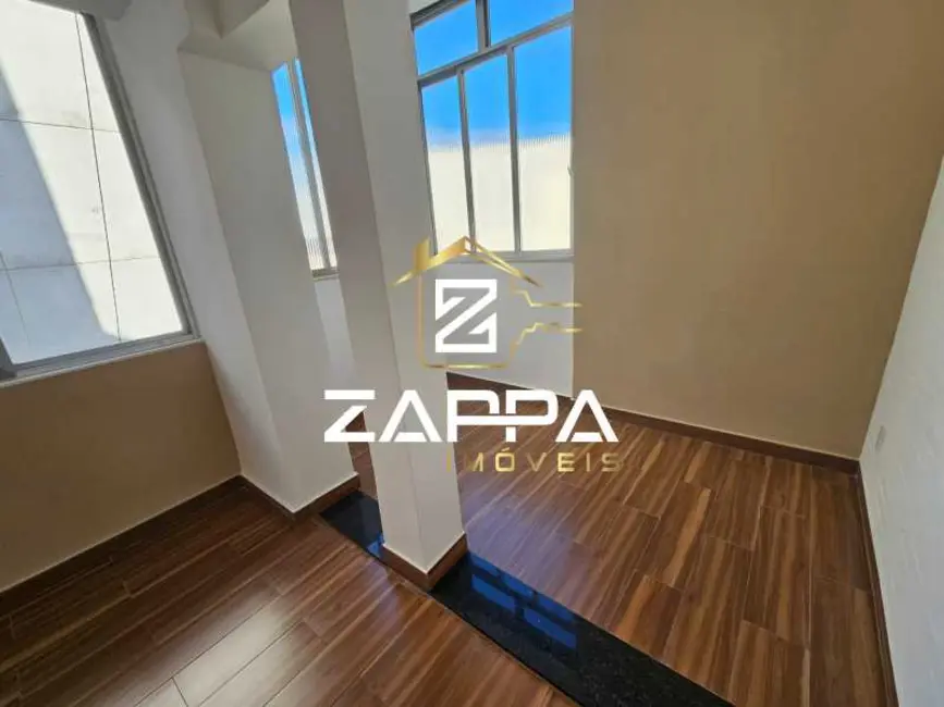 Foto 3 de Apartamento com 2 quartos à venda, 65m2 em Rio De Janeiro - RJ