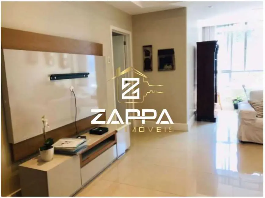 Apartamento com 3 quartos à venda, 141m2 em Rio De Janeiro - RJ - imagem 6 Foto 6 de Apartamento com 3 quartos à venda, 141m2 em Rio De Janeiro - RJ