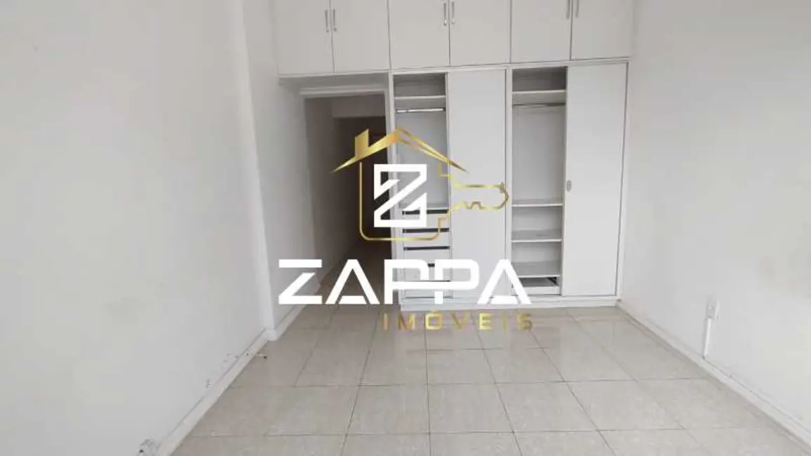 Kitnet com 1 quarto à venda, 30m2 em Rio De Janeiro - RJ - imagem 3 Foto 3 de Kitnet com 1 quarto à venda, 30m2 em Rio De Janeiro - RJ