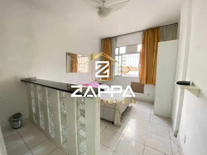 Foto 3 de Kitnet com 1 quarto à venda, 20m2 em Rio De Janeiro - RJ