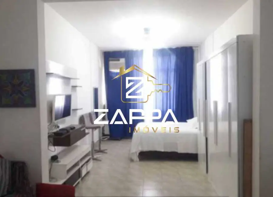 Foto 2 de Kitnet com 1 quarto à venda, 60m2 em Rio De Janeiro - RJ