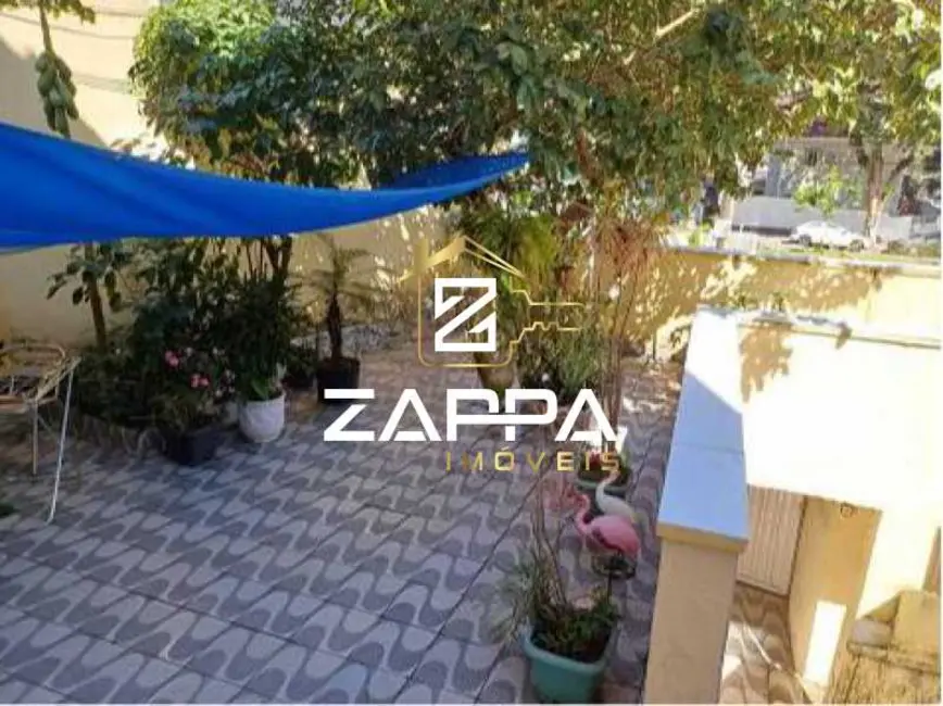 Foto 3 de Casa com 3 quartos para alugar, 180m2 em Rio De Janeiro - RJ