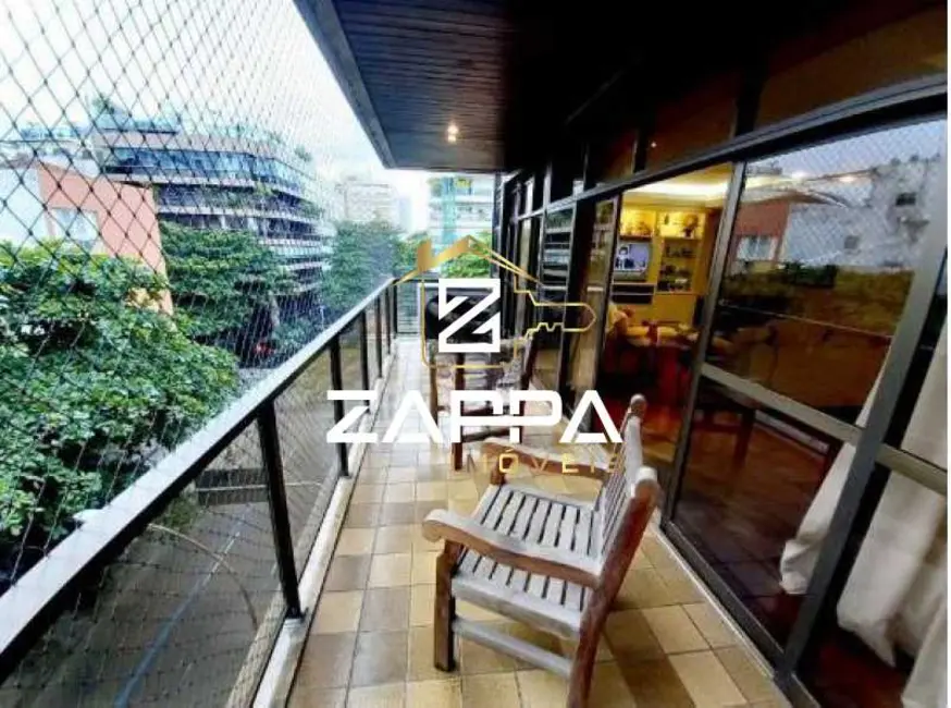 Foto 3 de Apartamento com 3 quartos à venda, 203m2 em Rio De Janeiro - RJ