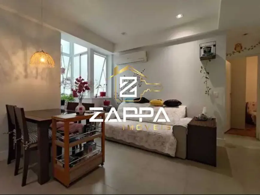 Foto 2 de Apartamento com 2 quartos à venda, 60m2 em Rio De Janeiro - RJ