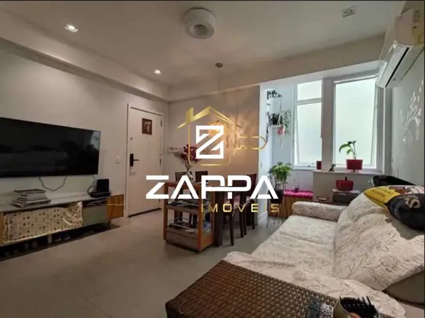 Foto 3 de Apartamento com 2 quartos à venda, 60m2 em Rio De Janeiro - RJ
