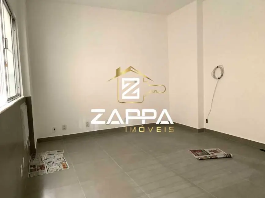 Foto 2 de Sala Comercial à venda e para alugar, 30m2 em Rio De Janeiro - RJ