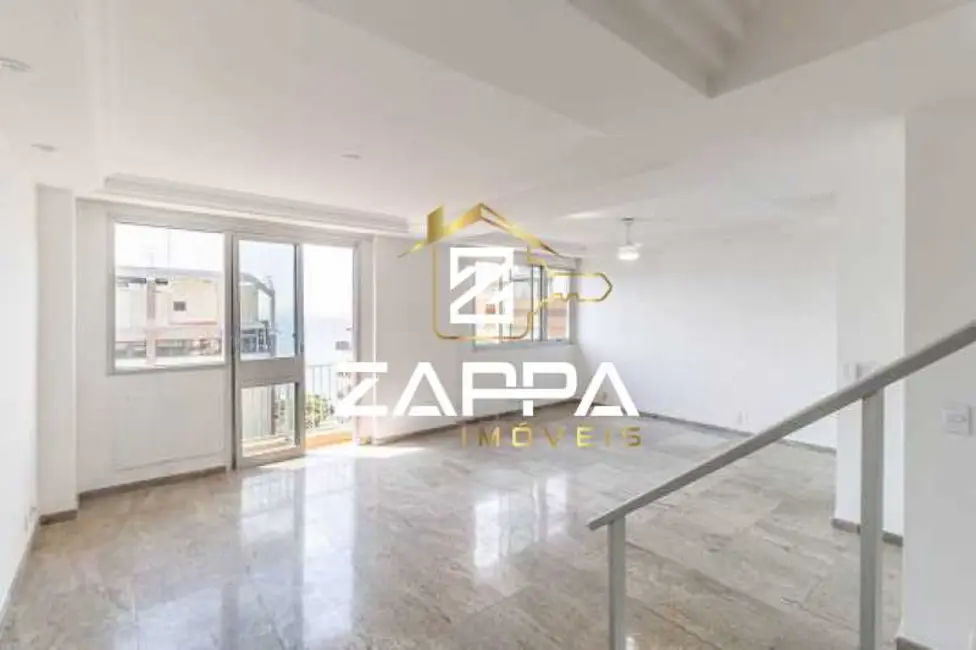 Cobertura com 2 quartos à venda, 196m2 em Rio De Janeiro - RJ - imagem 2 Foto 2 de Cobertura com 2 quartos à venda, 196m2 em Rio De Janeiro - RJ